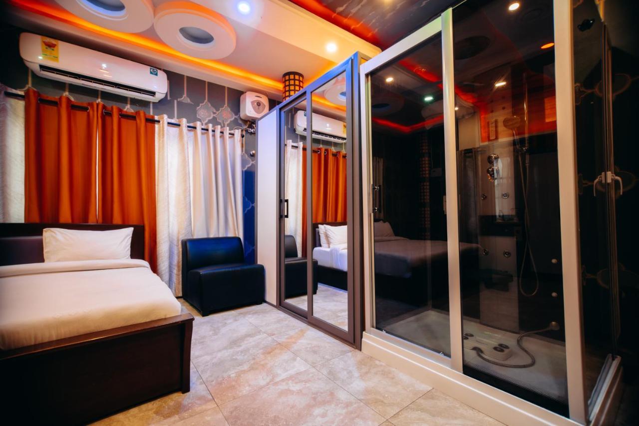 Plus 33 Hotel Nungua Экстерьер фото